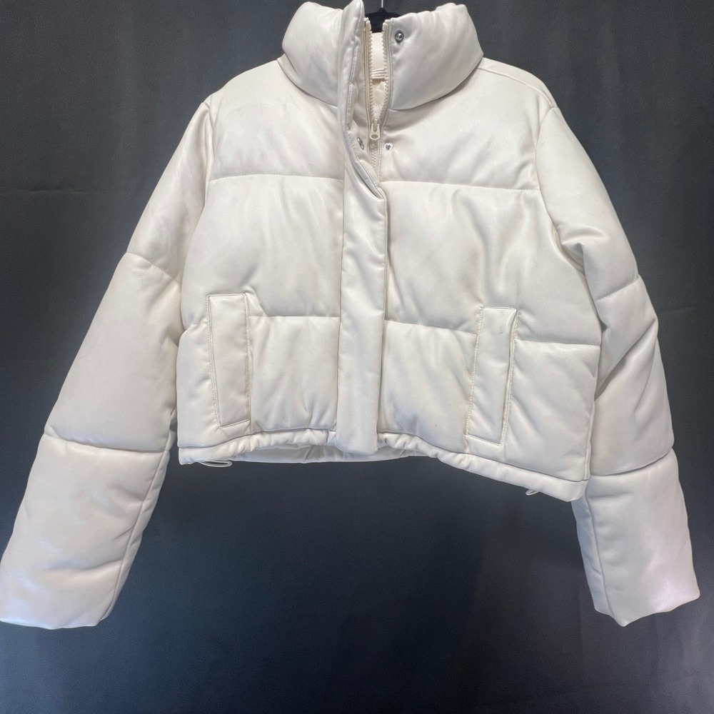 Hollister Ultimate Puffer Vegan Leather Cropped Jacket Cream White Large